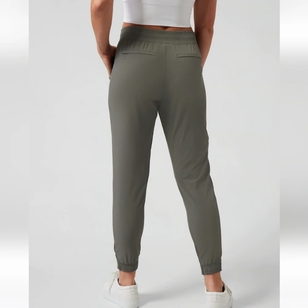 Athleta Textured Brooklyn Jogger 6 Mountain Olive Green Gray
